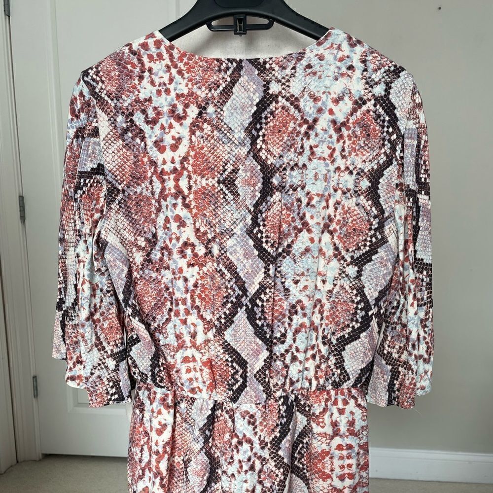 LOVERS + FRIENDS Epiphany Python Romper - Picture 5 of 8